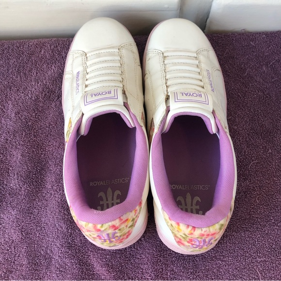 Royal Elastics no-laces white leather sneaker with floral detailing, size 8 - Picture 2 of 6